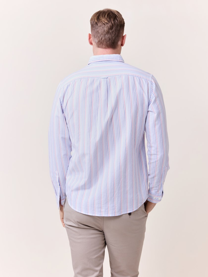 7510182 ECN 7510182_ECN-REDFORD-S25-Modell-Back_chn=match_5784_Sam oxfordskjorte ECN.jpg_Back||Back