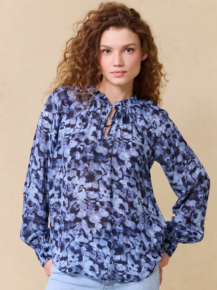 Anette bluse 7510199_S40_Jean Paul_Anette Bluse_S25 (1)_Anette bluse S40_Anette bluse S40 7510199.jpg_