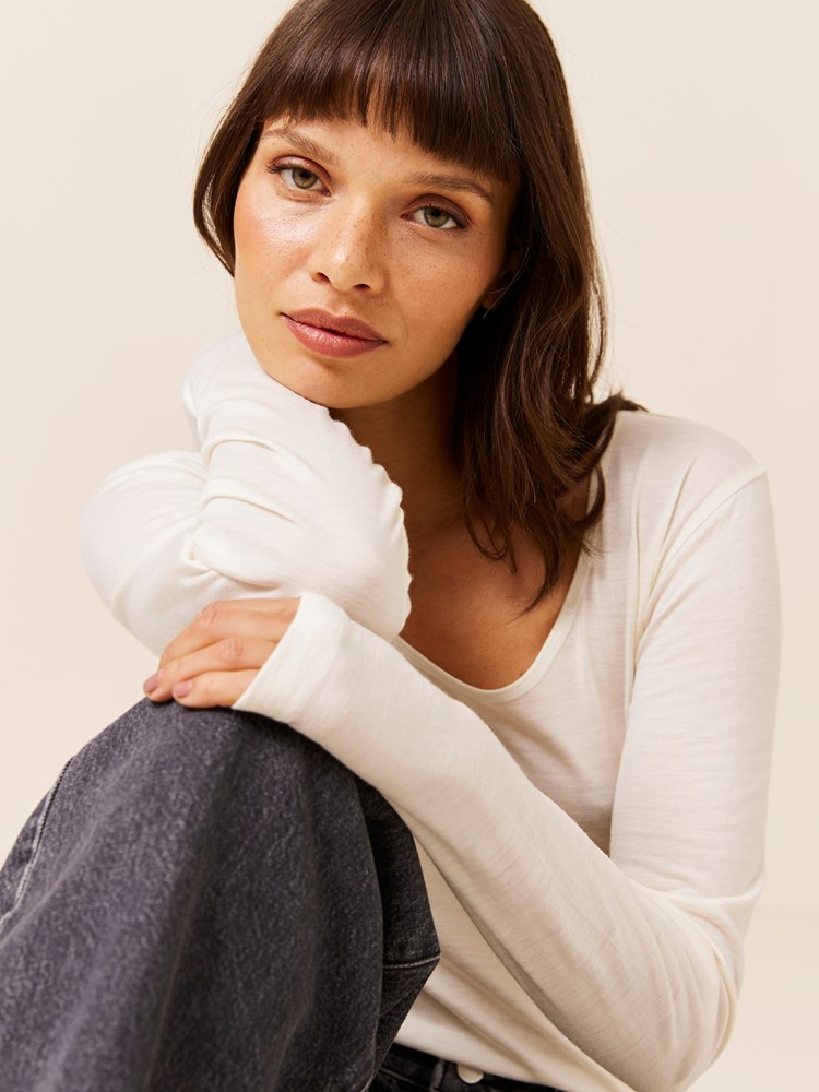 Inaya topp 7510254_O63-JEANPAUL-W24-Front_2489_Inaya topp_Inaya topp O63_Inaya topp O63 7510254.jpg_Front||Front