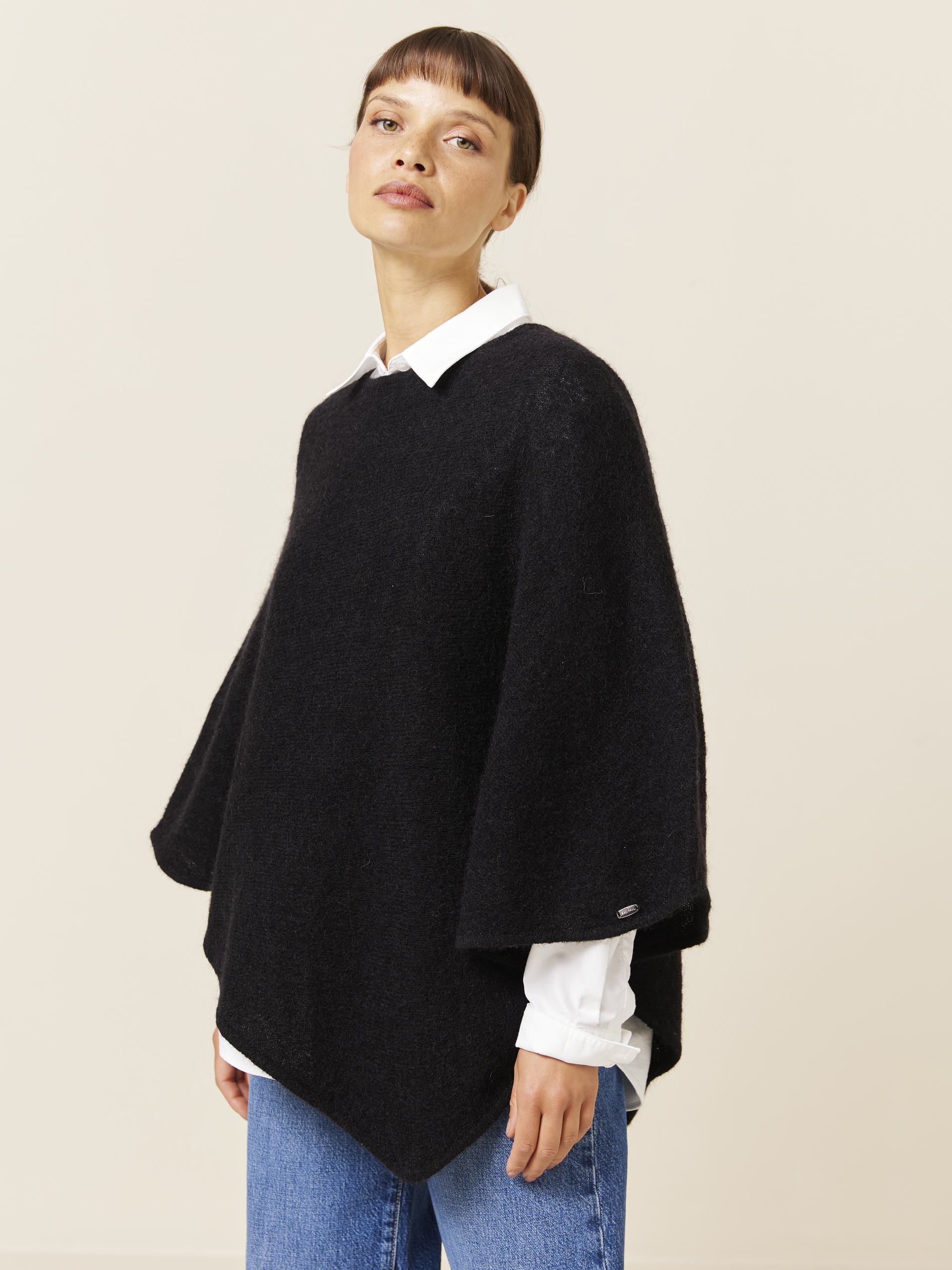 Lone poncho 7510276_C25_Jean Paul_Lone Poncho_W24 (5)_Lone poncho C25_Lone poncho C25 7510276.jpg_