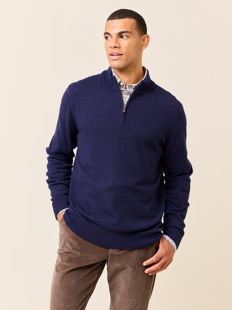 Ethan merino zipneck 7510288_EM6-JEANPAUL-W24-Modell-Front_5916_Ethan merino zipneck EM6_Ethan merino zipneck EM6 7510288.jpg_Front||Front