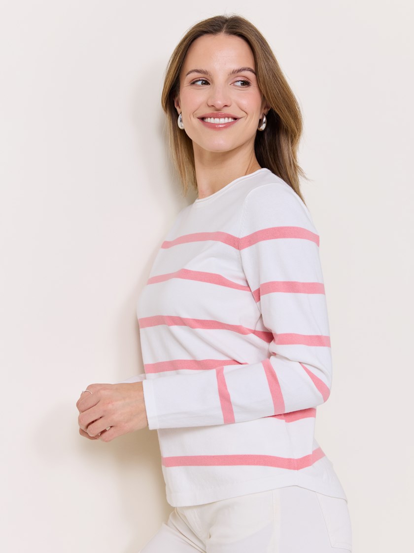 7510362 MNZ 7510362_MNZ-VAVITE-S25-Modell-Left_chn=match_856_Lucilla genser MNZ 7510362.jpg_