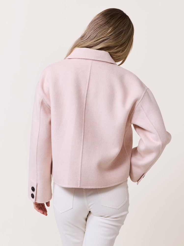 Pamila jakke 7510393_S46-MARIEPHILIPPE-S25-Modell-Back_chn=match_8273_Pamila jakke S46_Pamila jakke S46 7510393.jpg_Back