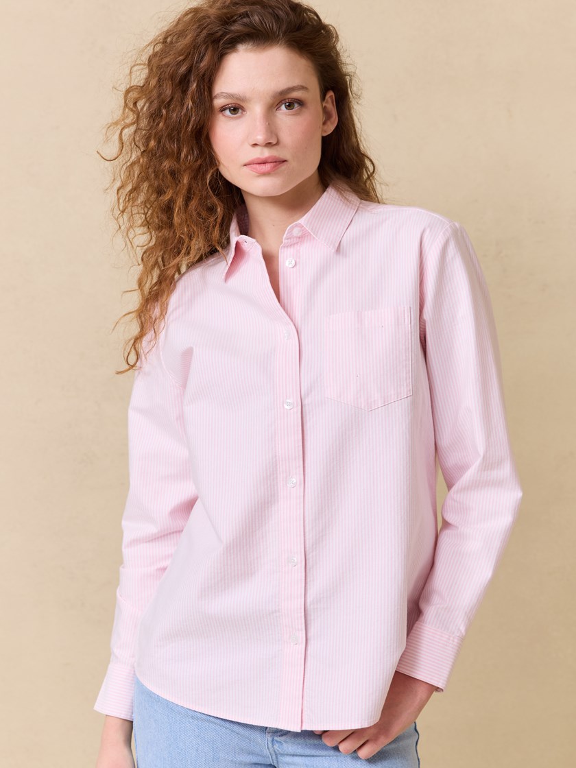 7510403 MJW 7510403_MJW-JEANPAUL-S25-Modell-Front_3677_Caro stripet skjorte MJW.jpg_Front||Front