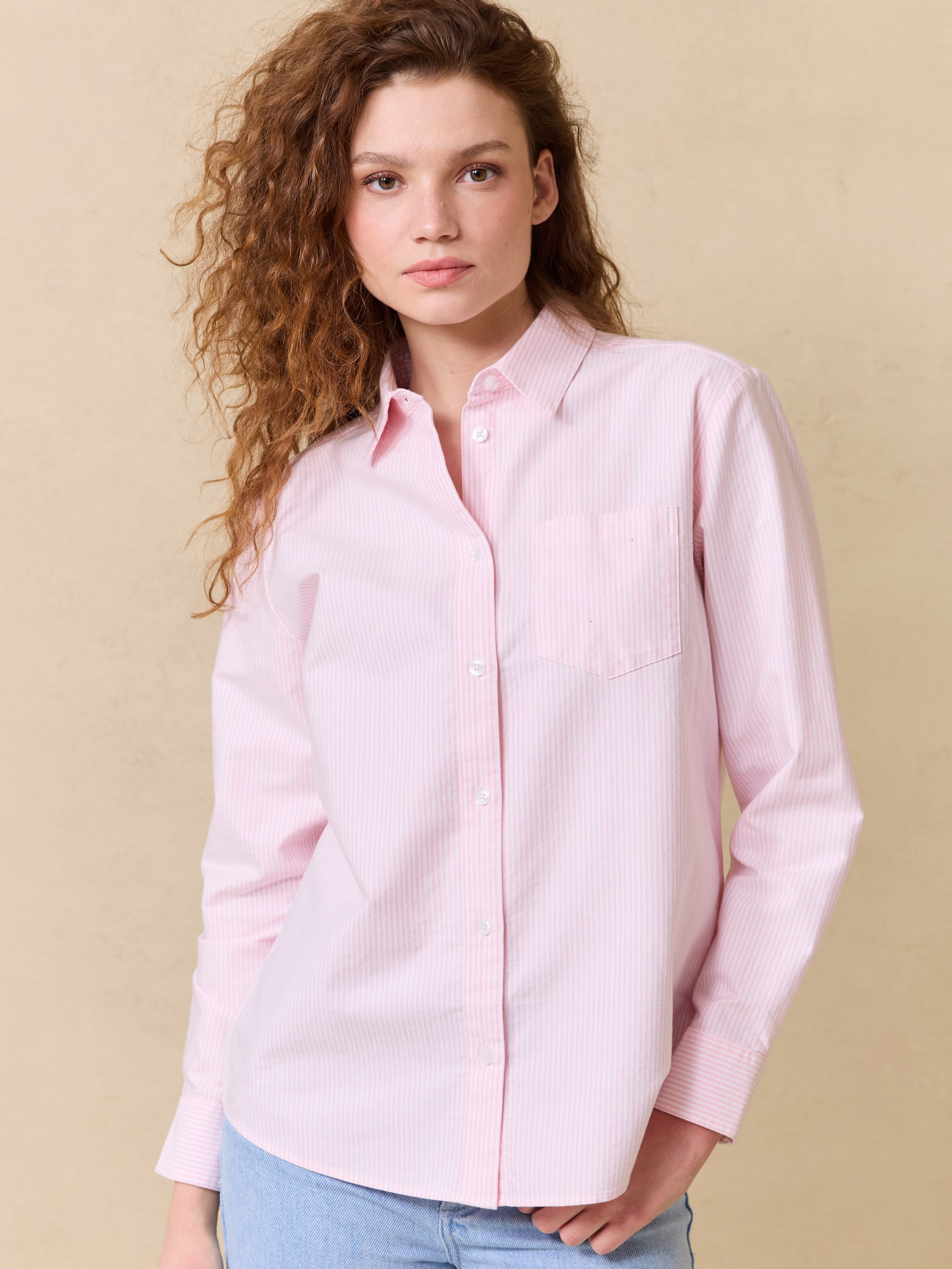 7510403 MJW 7510403_MJW-JEANPAUL-S25-Modell-Front_3677_Caro stripet skjorte MJW.jpg_Front||Front