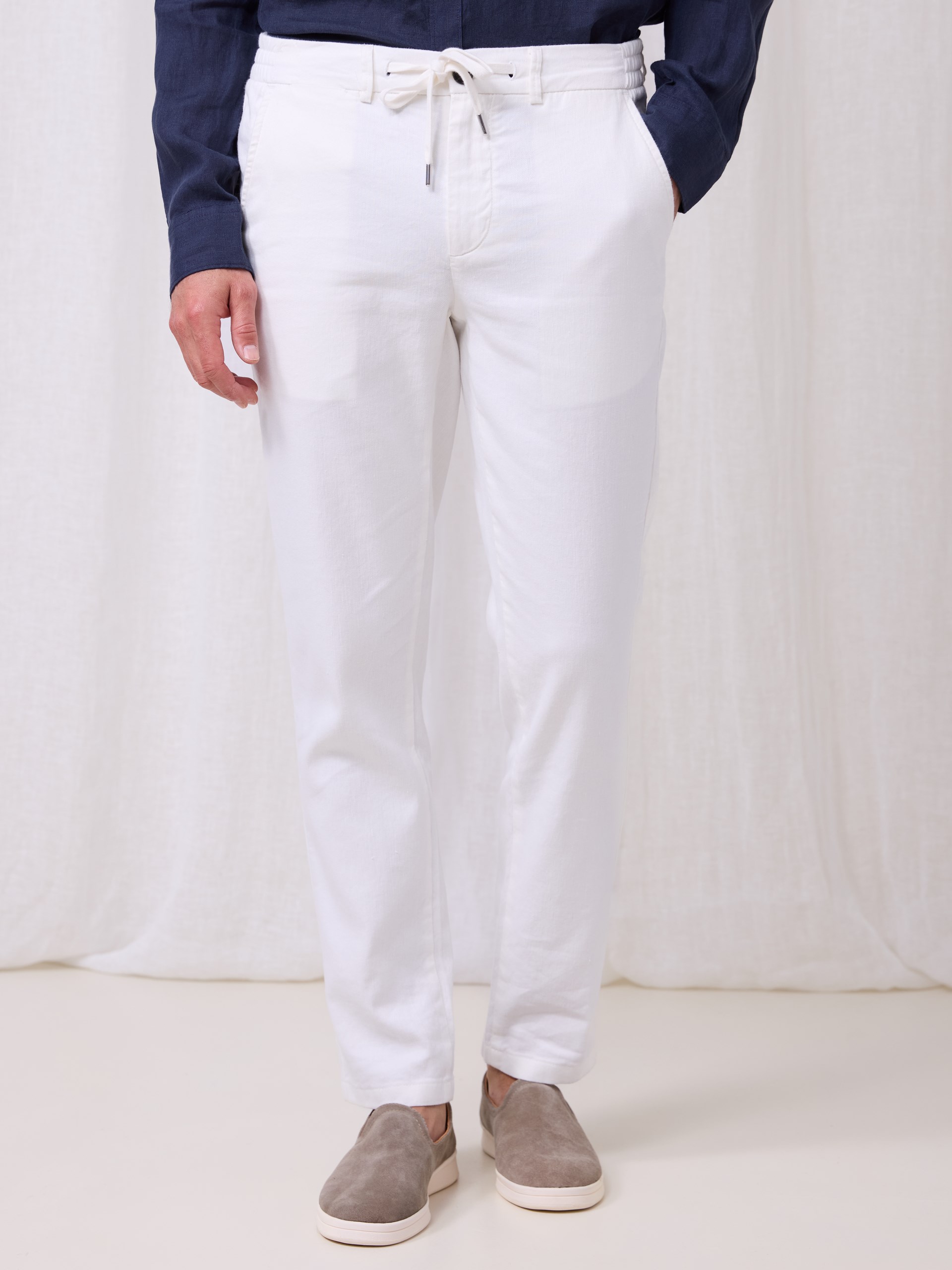 7510466 O79 7510466_O79-MARIOCONTI-S25-Modell-Front_chn=match_176_Roma colino chinos O79.jpg_Front||Front