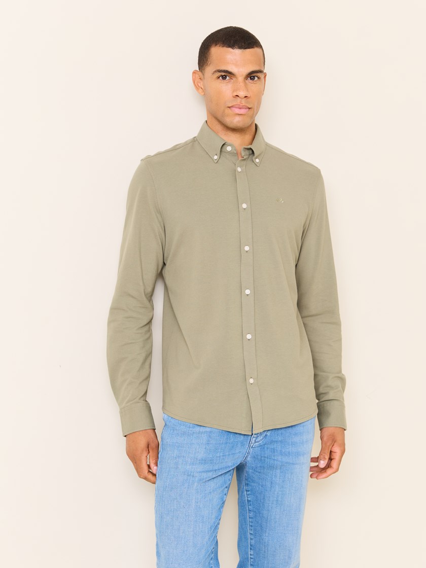 7510467 AFP 7510467_AFP-JEANPAUL-S25-Modell-Front_4013_Dominique pique skjorte- Regular fit AFP.jpg_Front