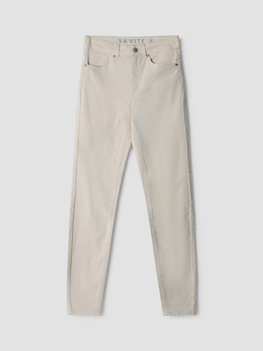 7510515 I2E 7510515_I2E-VAVITE-S25-Front_4125_Sophia skinny jeans_Sophia skinny jeans I2E 7510515.jpg_Front