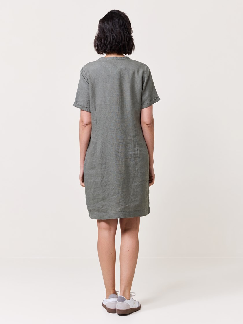 7510572 GJW 7510572_GJW-MARIEPHILIPPE-S25-Modell-Back_chn=match_9334_Celia linkjole GJW.jpg_Back||Back