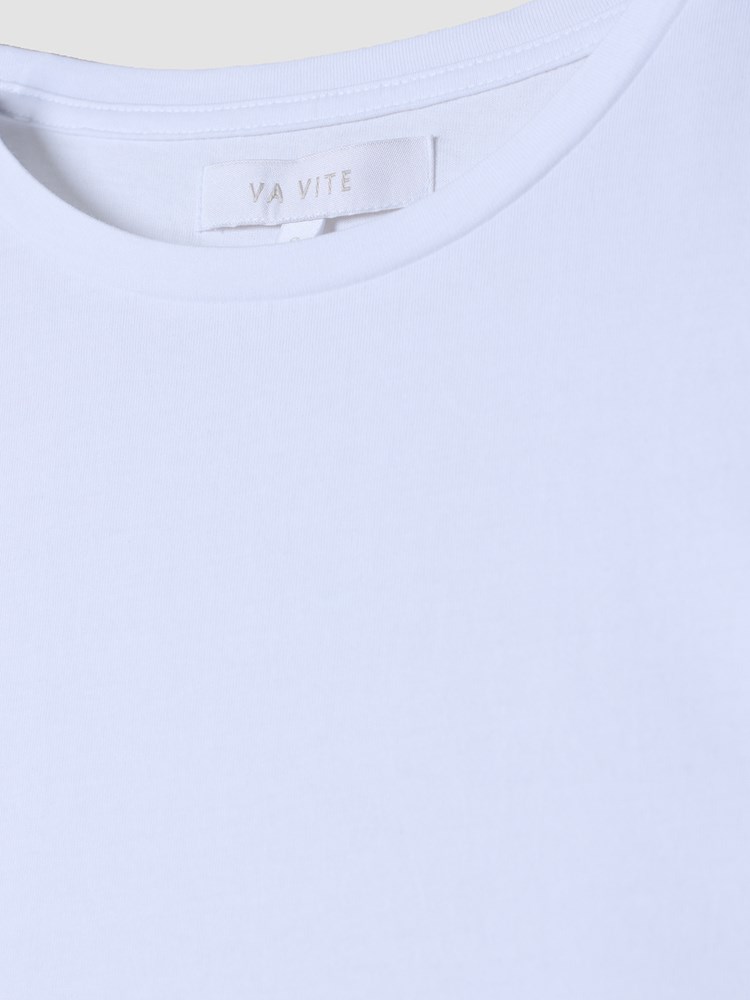Olivia pufferm t-skjorte 7510618_O79-VAVITE-S25-Front_5929_Olivia pufferm t-skjorte O79_Olivia pufferm t-skjorte O79 7510618.jpg_Front