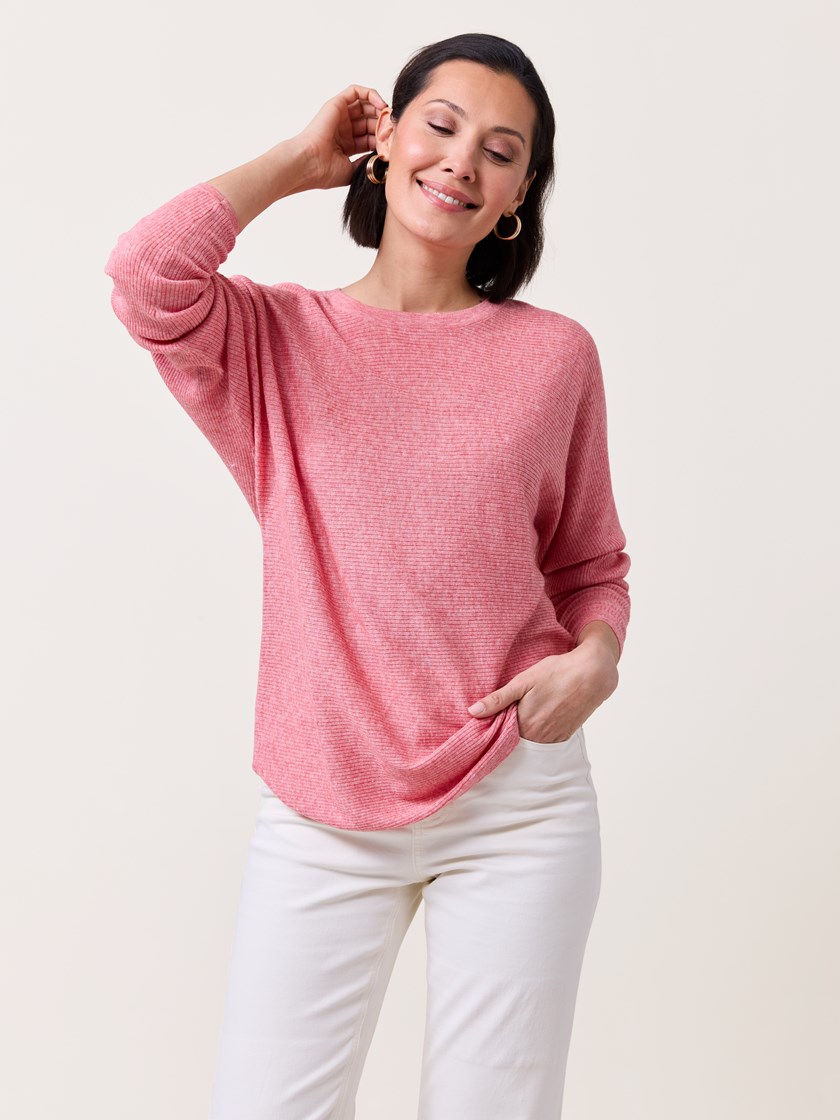 7510649 MNZ 7510649_MNZ-MARIEPHILIPPE-S25-Modell-Front_chn=match_1418_Mona genser MNZ.jpg_Front||Front