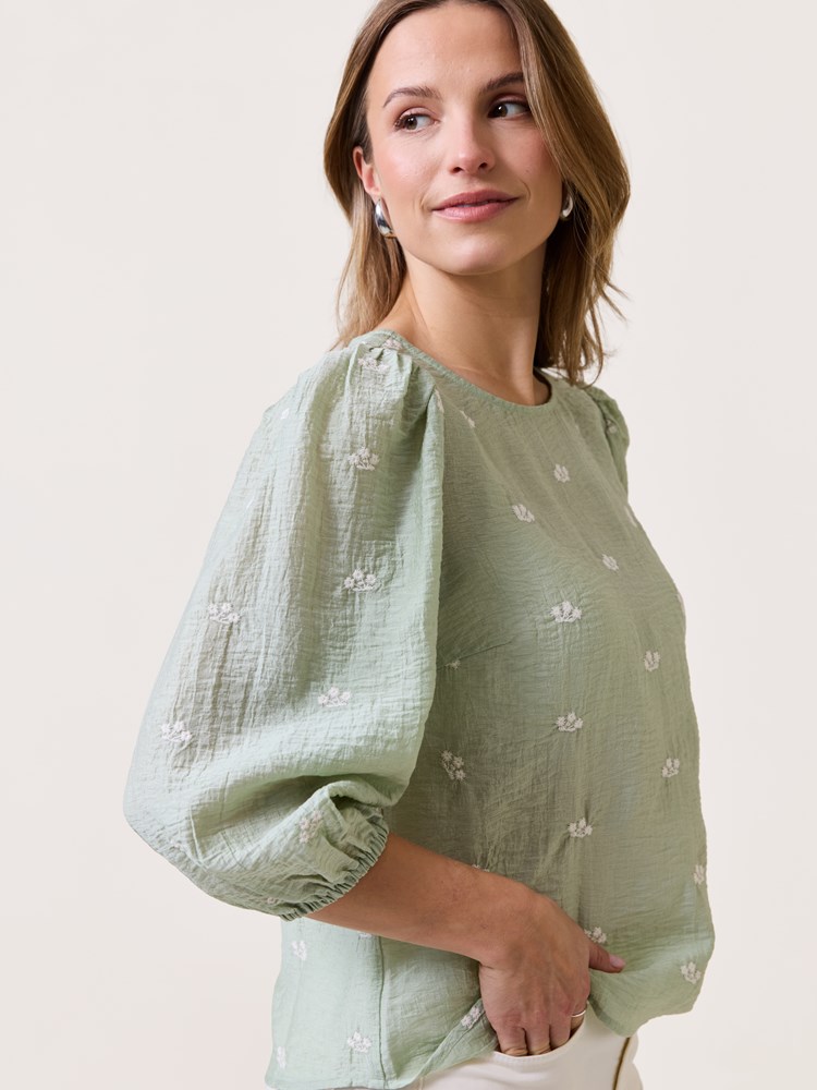 April bluse 7510716_GBI-VAVITE-S25-details_chn=match_9217_April bluse GBI 7510716.jpg_