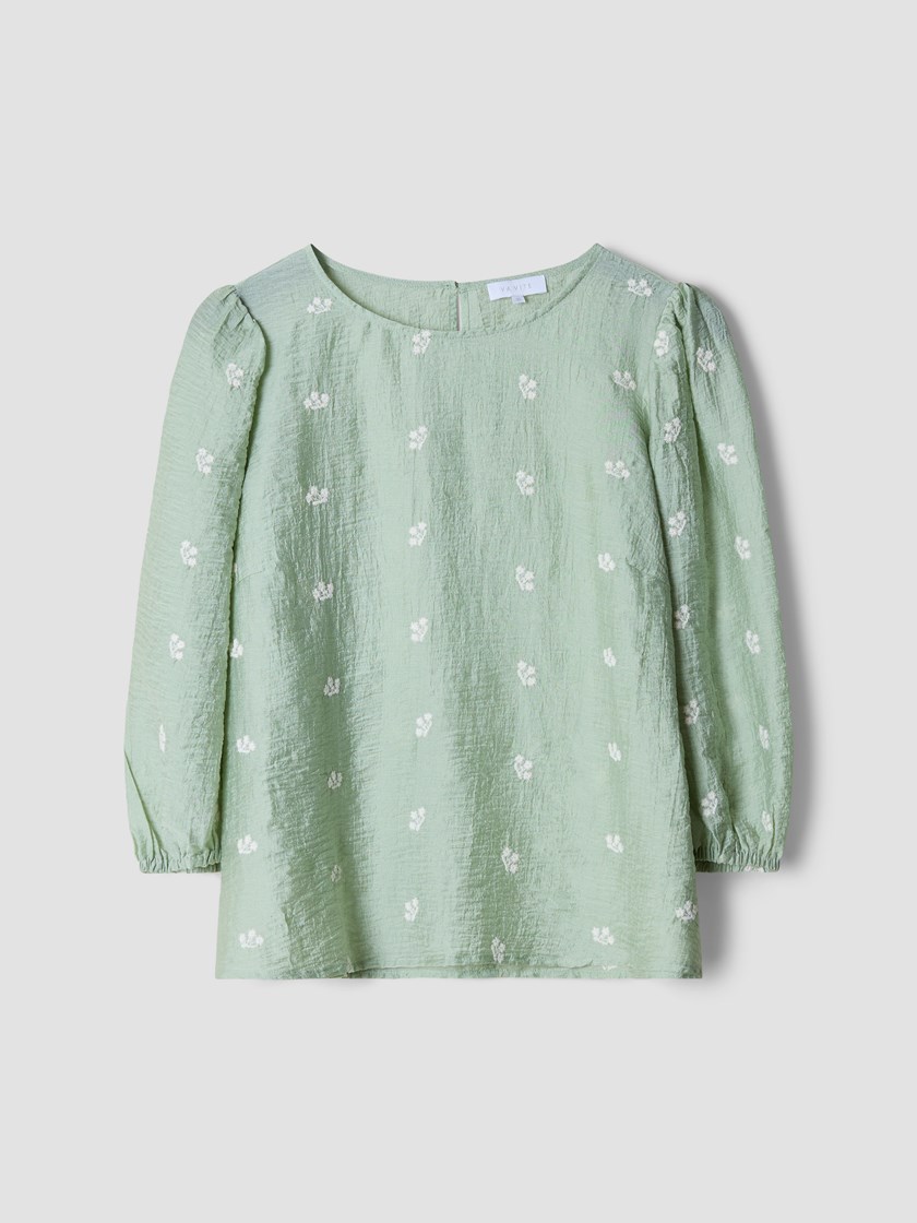 7510716 GBI 7510716_GBI-VAVITE-S25-Front_3948_April bluse.jpg_Front||Front