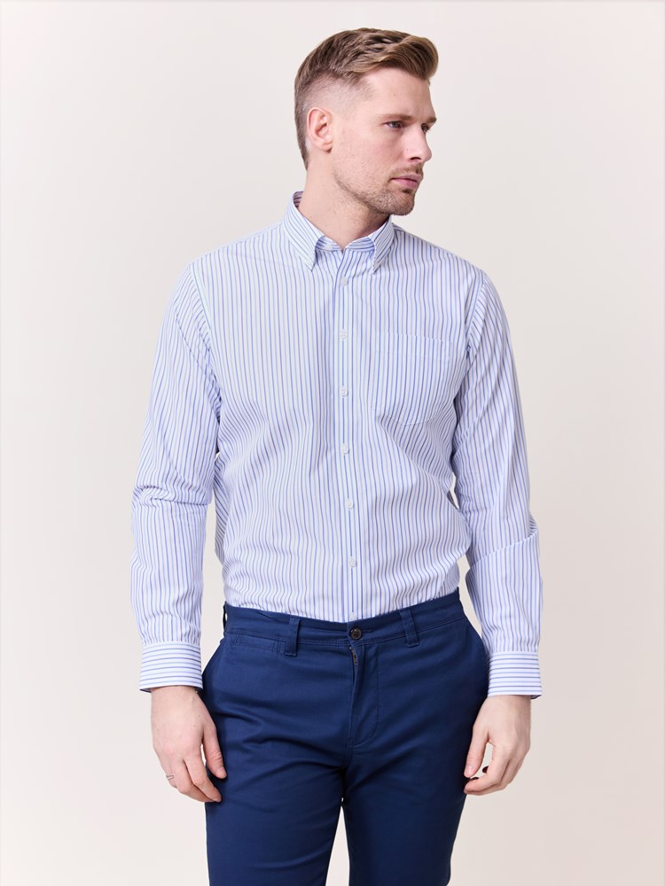 Saga skjorte 7510776_O68-ALVO-S25-Modell-Front_chn=match_5832_Saga skjorte O68_Saga skjorte O68 7510776.jpg_Front