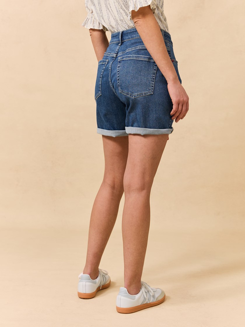 7510848 DAC 7510848_DAC-JEANPAUL-H25-Front_9127_Ginette denim shorts DAC.jpg_Front||Front