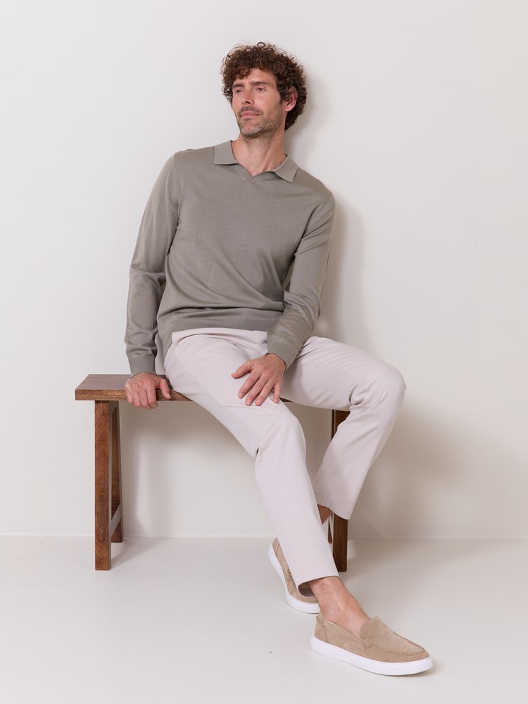 Alonzo merino polo 7510894_ADO-MarioConti-S25-modell-front3_Alonzo merino polo ADO 7510894.jpg_Front||Front