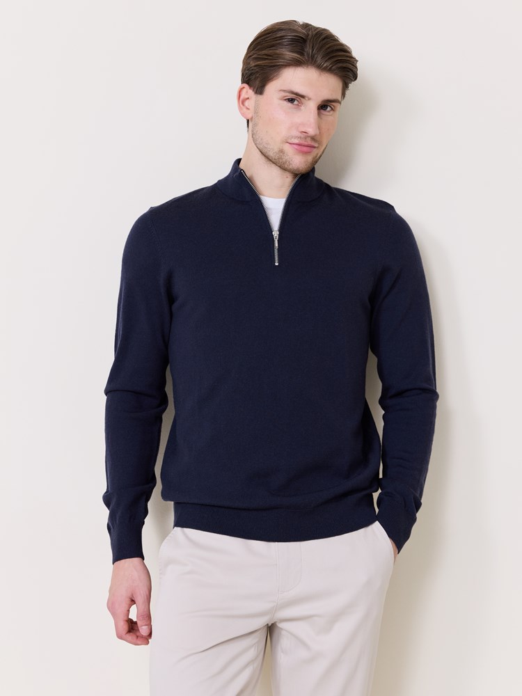Alonzo merino zip genser 7510898_C29-MARIOCONTI-S25-Modell-Front_chn=match_9487_Alonzo merino zip genser C29_Alonzo merino zip genser C29 7510898.jpg_Front||Front