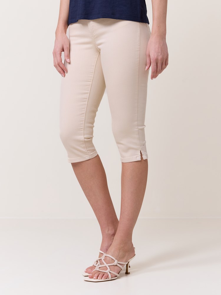 Sophia color capri 7510909_I2E-VAVITE-H25-Modell-Front_chn=match_8269_Sophia color capri I2E_Sophia color capri I2E 7510909.jpg_Front||Front