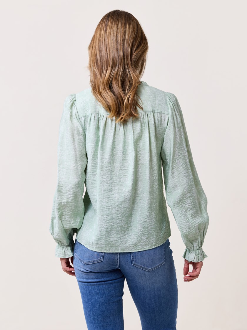 7510918 GBI 7510918_GBI-VAVITE-S25-Modell-Back_chn=match_3554_Lea bluse GBI.jpg_Back