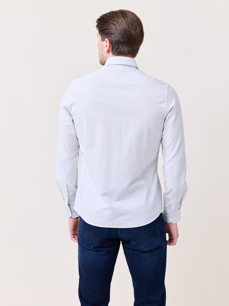 Luca stripete skjorte 7510927_O82-MARIOCONTI-S25-Modell-Back_chn=match_2690_Luca stripete skjorte O82_Luca stripete skjorte O82 7510927.jpg_Back