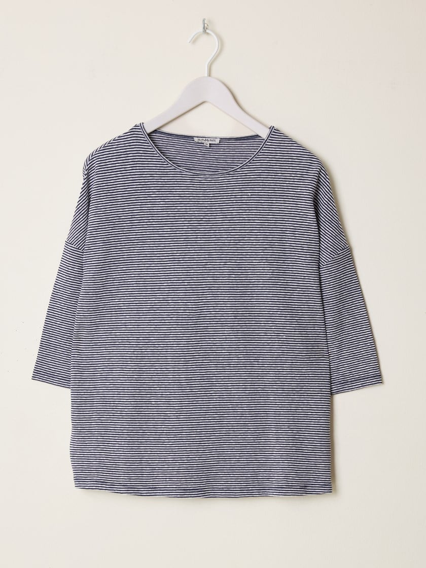 7511004 EM6 7511004_EM6-JEANPAUL-S25-Front_143_Tina stripet topp EM6.jpg_Front||Front