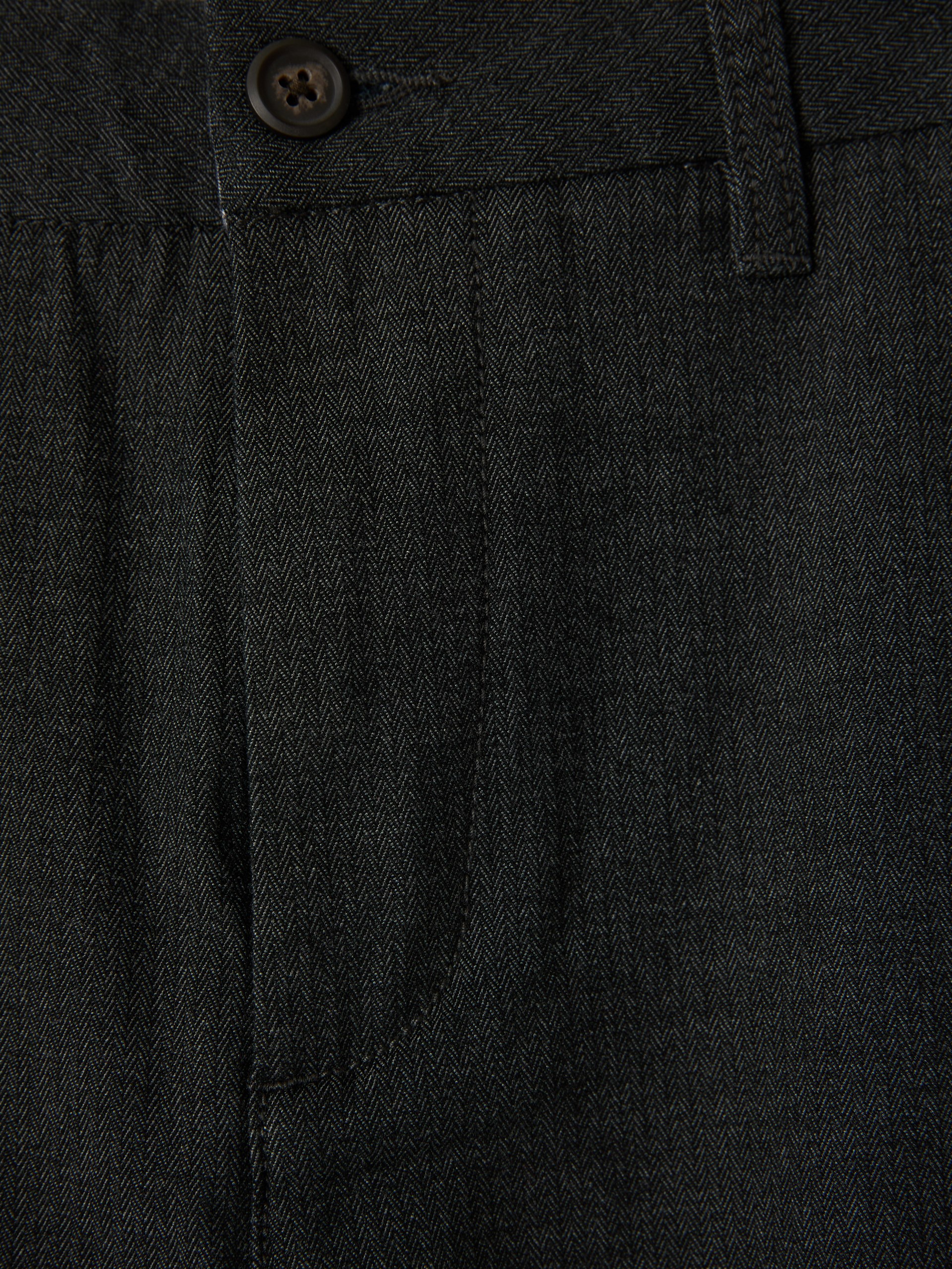 7511090 C31 7511090_C31-REDFORD-NOS-Front_2549_Christer herringbone chinos.jpg_Front||Front