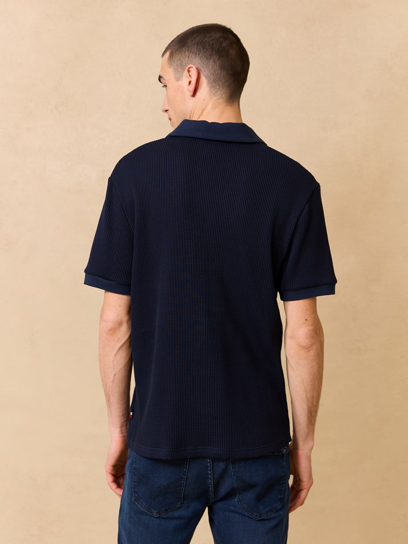 7511097 EM6 7511097_EM6-JEANPAUL-H25-Modell-Front_5815_Serge polo EM6_Serge polo EM6 7511097.jpg_Front||Front