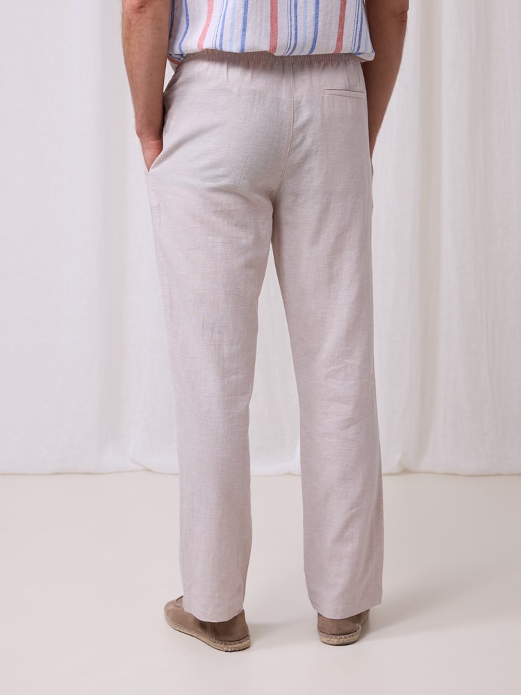 Mike bukse i linmiks 7511128_S76-REDFORD-H25-Modell-Front_chn=match_9445_Mike bukse S76_Mike bukse i linmiks S76_Mike bukse i linmiks S76 7511128.jpg_Front||Front