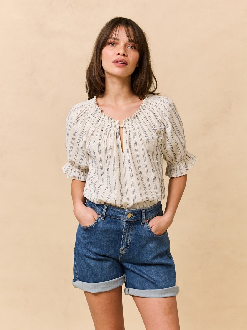 7511139 O79 7511139_O79-JEANPAUL-H25-Front (3)_Rosalie bluse O79.jpg_