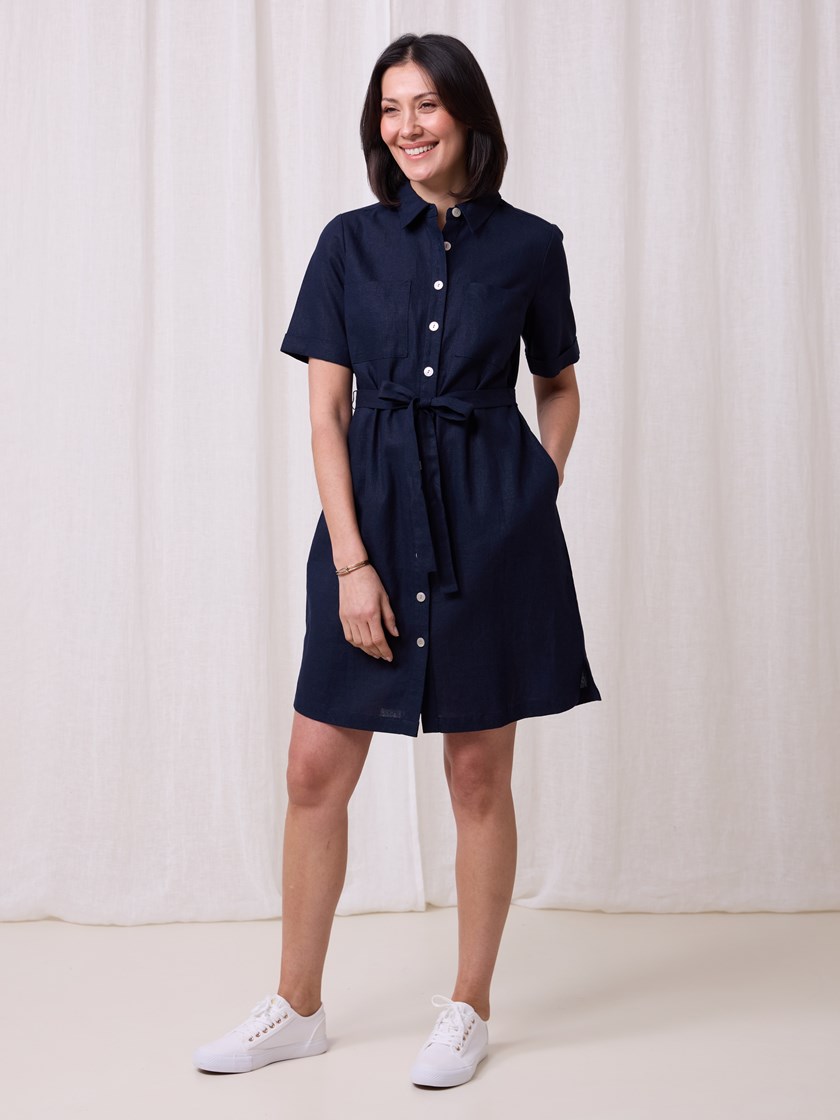 7511156 EM6 7511156_EM6-VAVITE-H25-Modell-Front_chn=match_6543_Mary kjole EM6.jpg_Front||Front