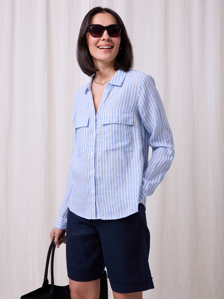 Meghan stripet linskjorte 7511180_S49-MARIEPHILIPPE-H25-Modell-Front_chn=match_5710_Meghan stripet linskjorte S49.jpg_Front||Front