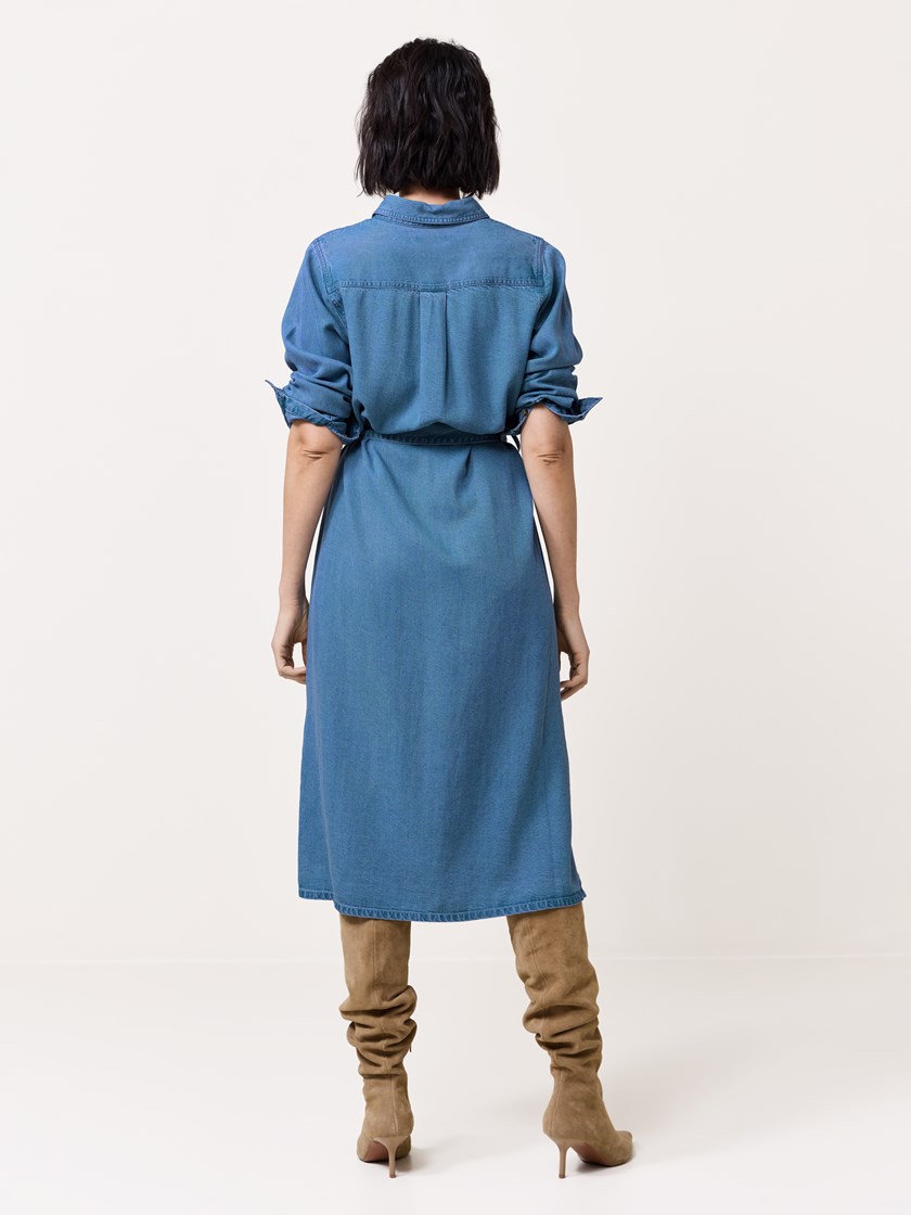 7511246 EN3 7511246_EN3-MARIEPHILIPPE-S25-Modell-Back_chn=match_7711_Aida skjortekjole EN3.jpg_Back||Back