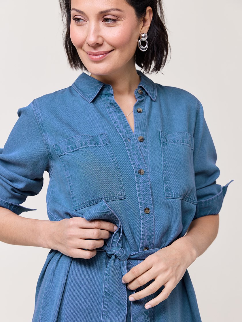 7511246 EN3 7511246_EN3-MARIEPHILIPPE-S25-Modell-Front_chn=match_3793_Aida skjortekjole EN3.jpg_Front||Front