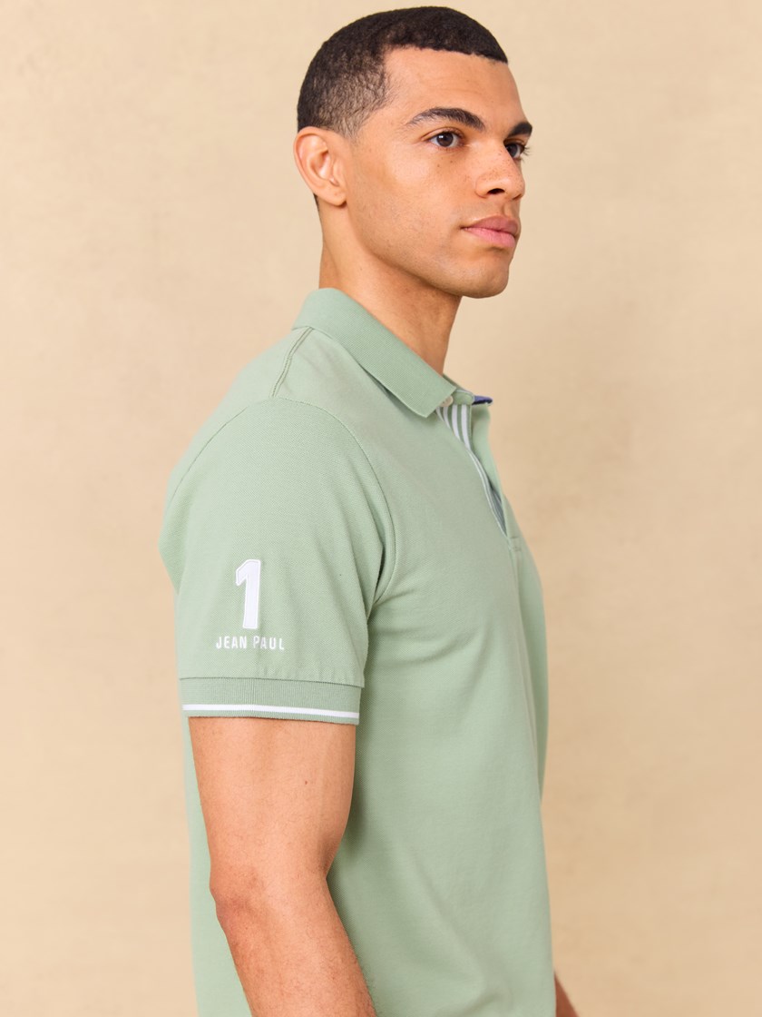 7511247 GJO 7511247_GJO-JEANPAUL-H25-Front_2340_Raphael pique GJO 7511247.jpg_Front