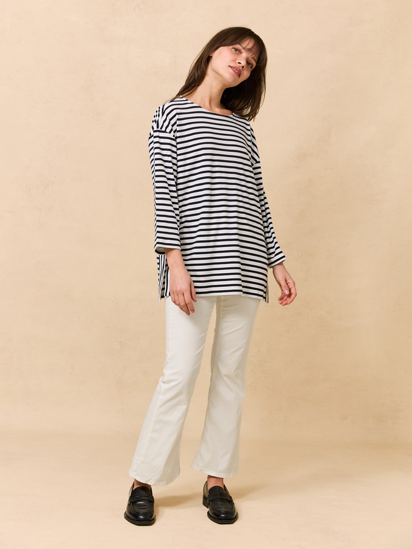 7511260 EM6 7511260_EM6-JEANPAUL-H25-Front_9055_Agata genser_Agata genser EM6.jpg_Front||Front