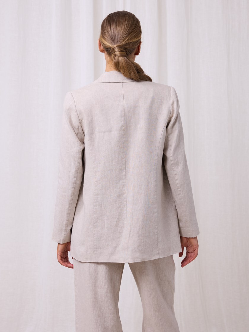 7511273 I2X 7511273_I2X-DONNA-H25-Modell-Front_chn=match_7053_Diondra linblazer I2X.jpg_Front||Front