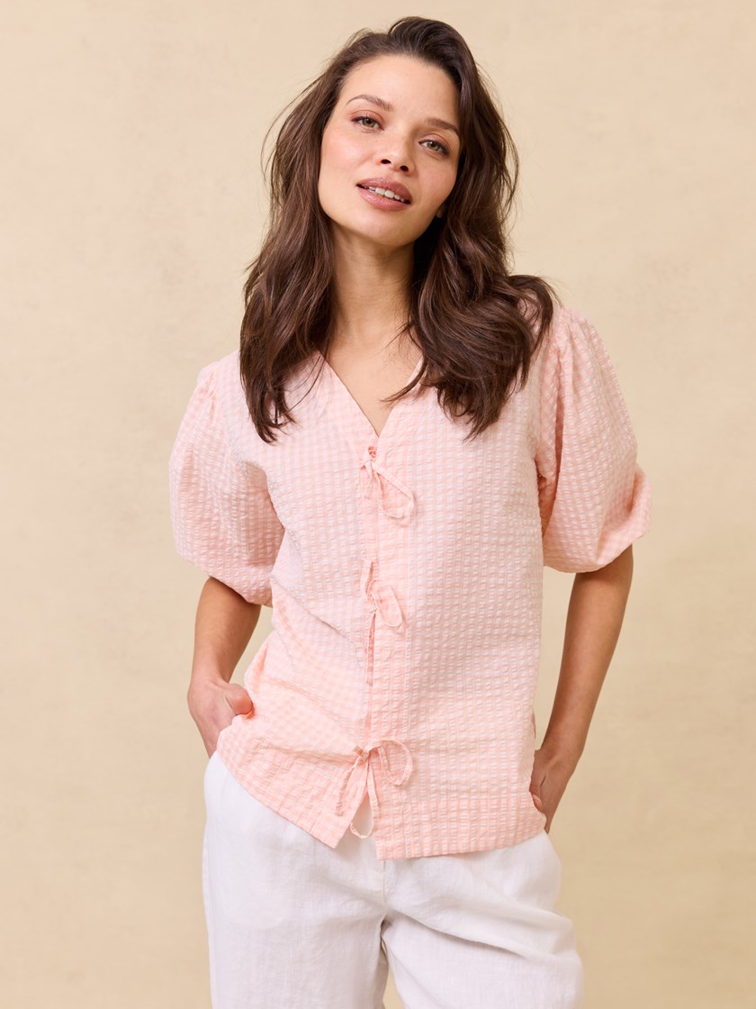 7511288 MKY 7511288_MKY-JEANPAUL-H25-Modell-Front_7704_Lotte bluse MKY.jpg_Front||Front