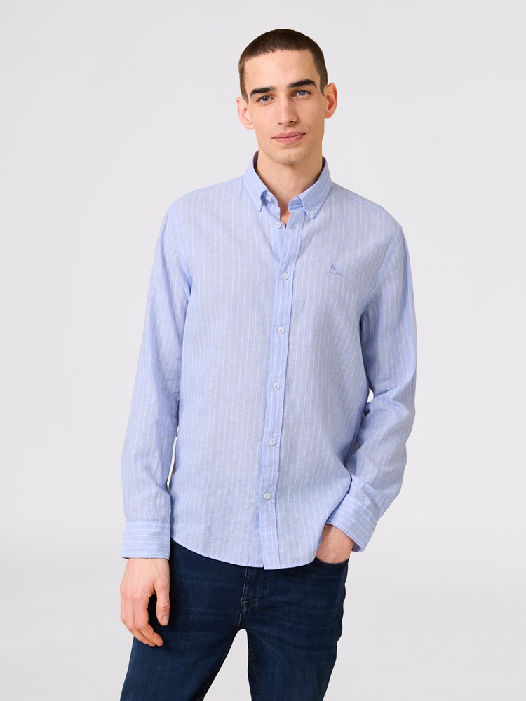 Damien skjorte 7511291_E9O-JEANPAUL-H25-Modell-Front_5361_Damien skjorte E9O_Damien skjorte E9O 7511291.jpg_Front