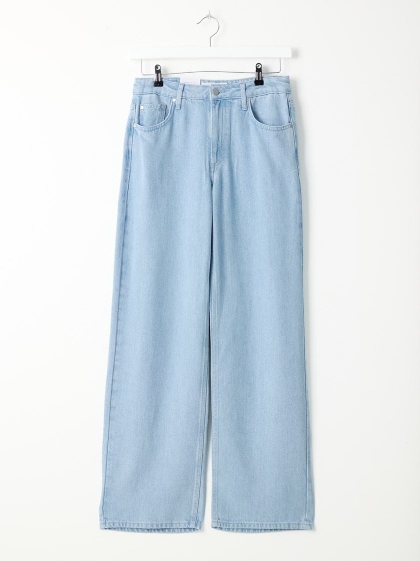 7511368 ECC 7511368_ECC-JEANPAUL-A25-Front_4499_Hyasinthe jeans ECC.jpg_Front||Front