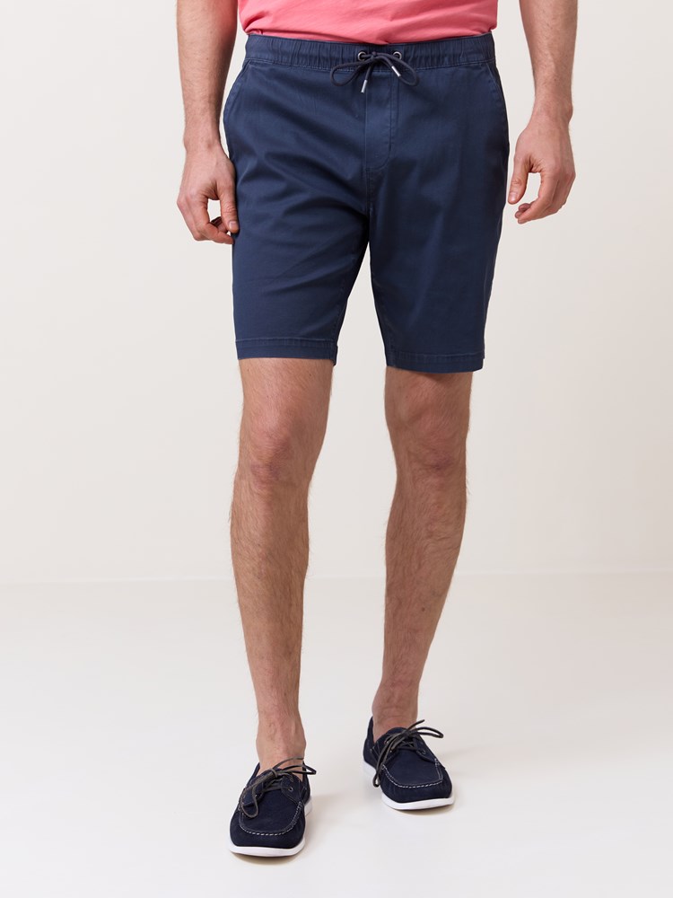 Relaxed shorts 7511432_EHJ-REDFORD-H25-Modell-Front_chn=match_2633.jpg_Front||Front