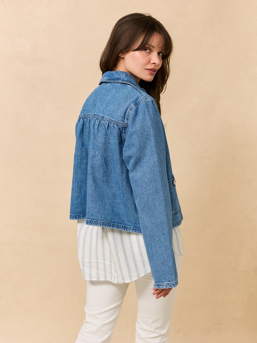 7511438 D05 7511438_D05-JEANPAUL-H25-Front_8351_Betty denimjakke_Betty denimjakke D05.jpg_Front||Front