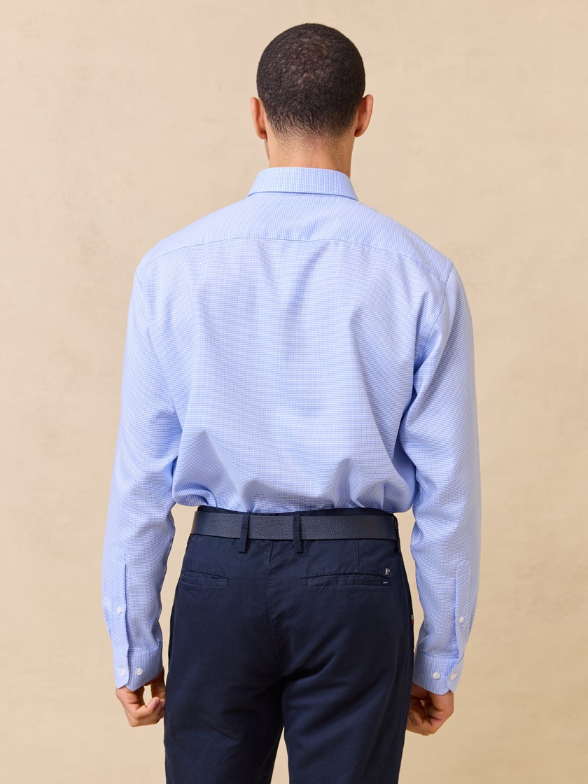 7511451 E9O 7511451_E9O-JEANPAUL-S25-Modell-Front (2)_Kent skjorte - Classic fit E9O.jpg_