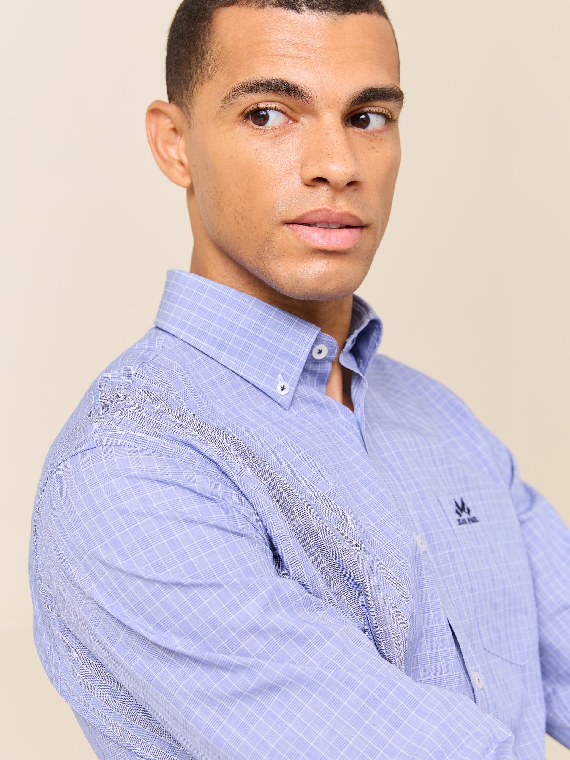 7511452 EGG 7511452_EGG-JEANPAUL-S25-Modell-Front_5253_King skjorte - Classic fit EGG.jpg_Front||Front