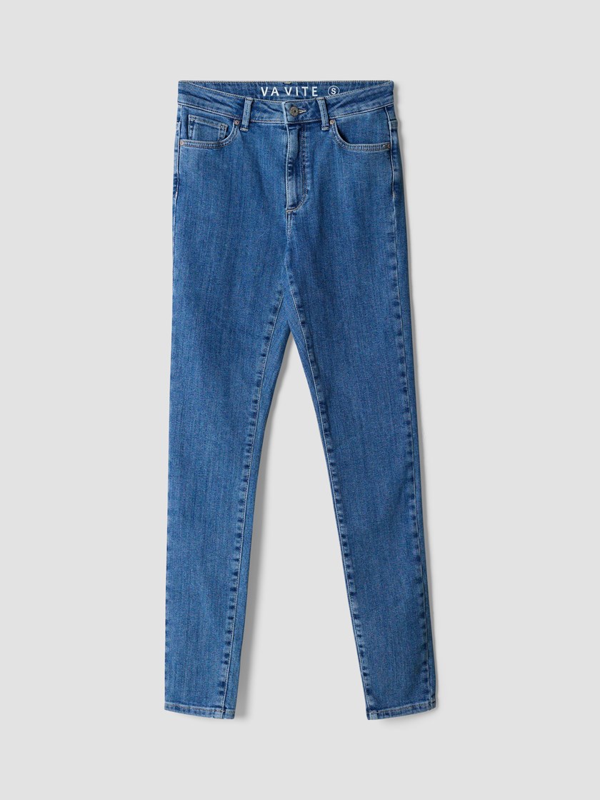 7511459 DAE 7511459_DAE-VAVITE-S25-Front_2691_Sophia skinny super stretch DAE.jpg_Front||Front