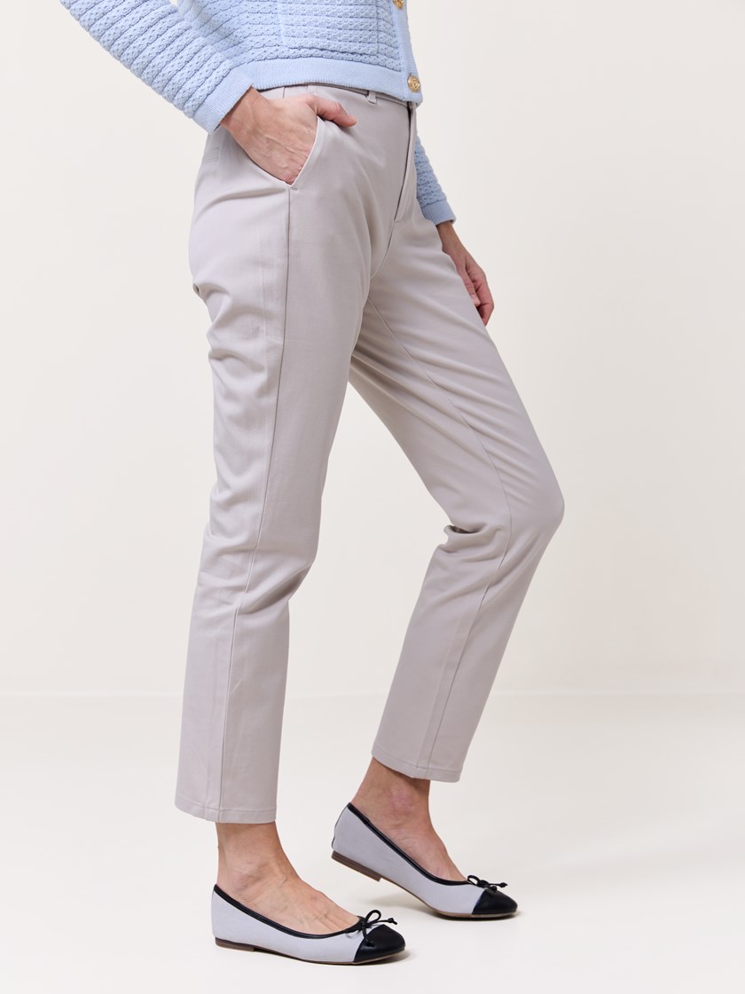 7511466 ABB 7511466_ABB-MARIEPHILIPPE-S25-Modell-Front_chn=match_8957_Paris chinos ABB.jpg_Front