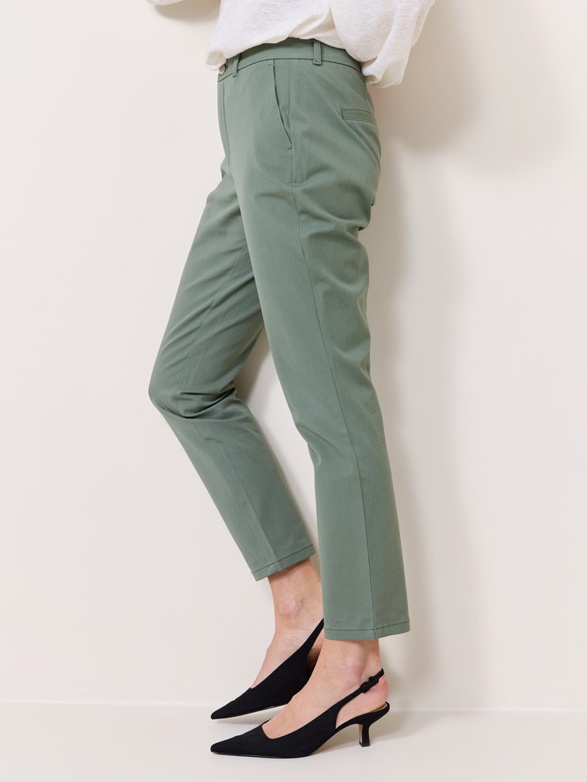7511466 GJW 7511466_GJW-MARIEPHILIPPE-S25-Modell-Front_chn=match_4302_Paris chinos GJW.jpg_Front