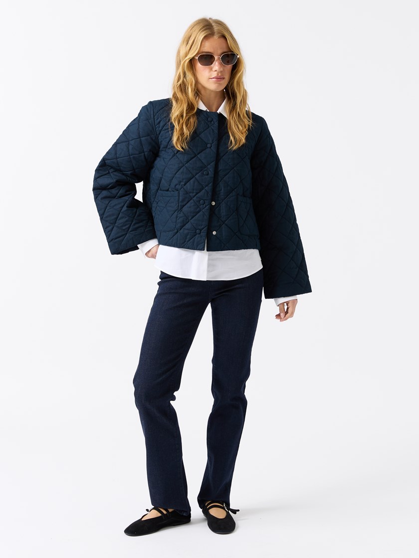 7511475 EM6 7511475_EM6_Jean Paul_Heidi Jakke_A25_Pre Fall (7).jpg_