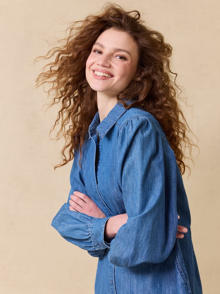 Cindy kjole 7511480_ECL-JEANPAUL-S25-Modell-Front_3227_Cindy kjole ECL 7511480.jpg_Front||Front