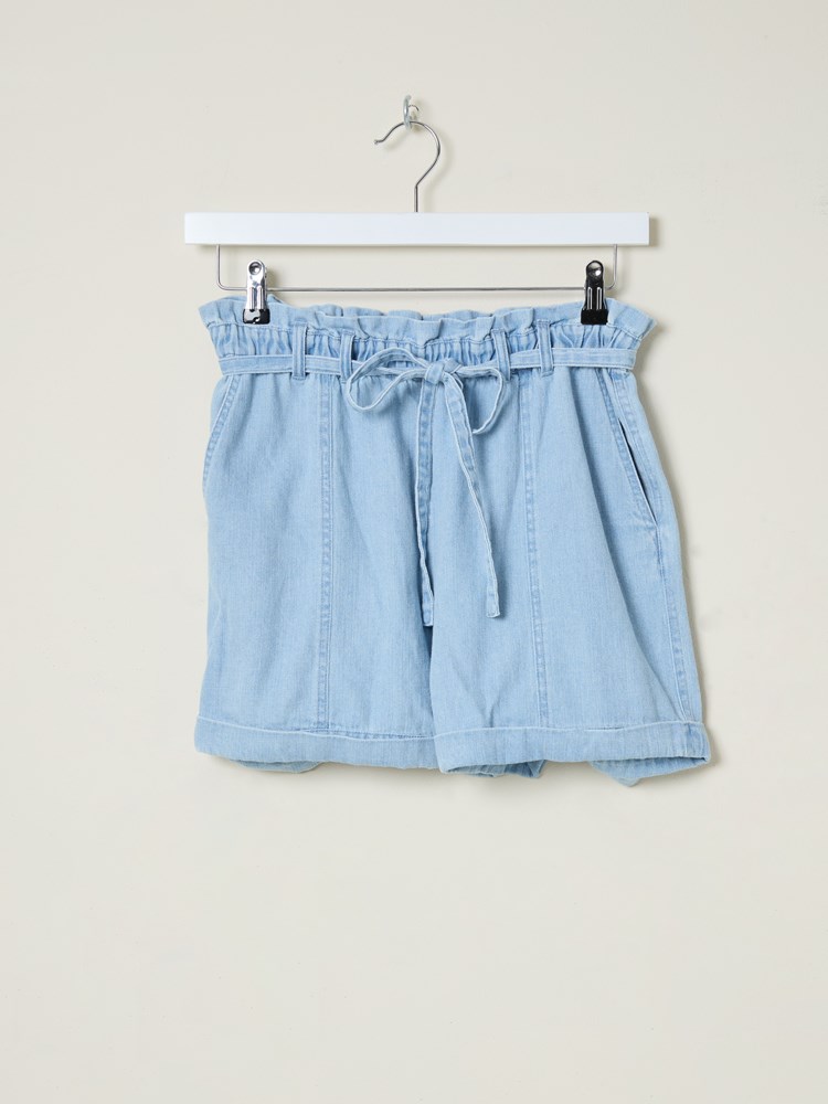 Smilla denimshorts 7511499_ECC-JEANPAUL-H25-Front_9744_Smilla denimshorts ECC_Smilla denimshorts ECC 7511499.jpg_