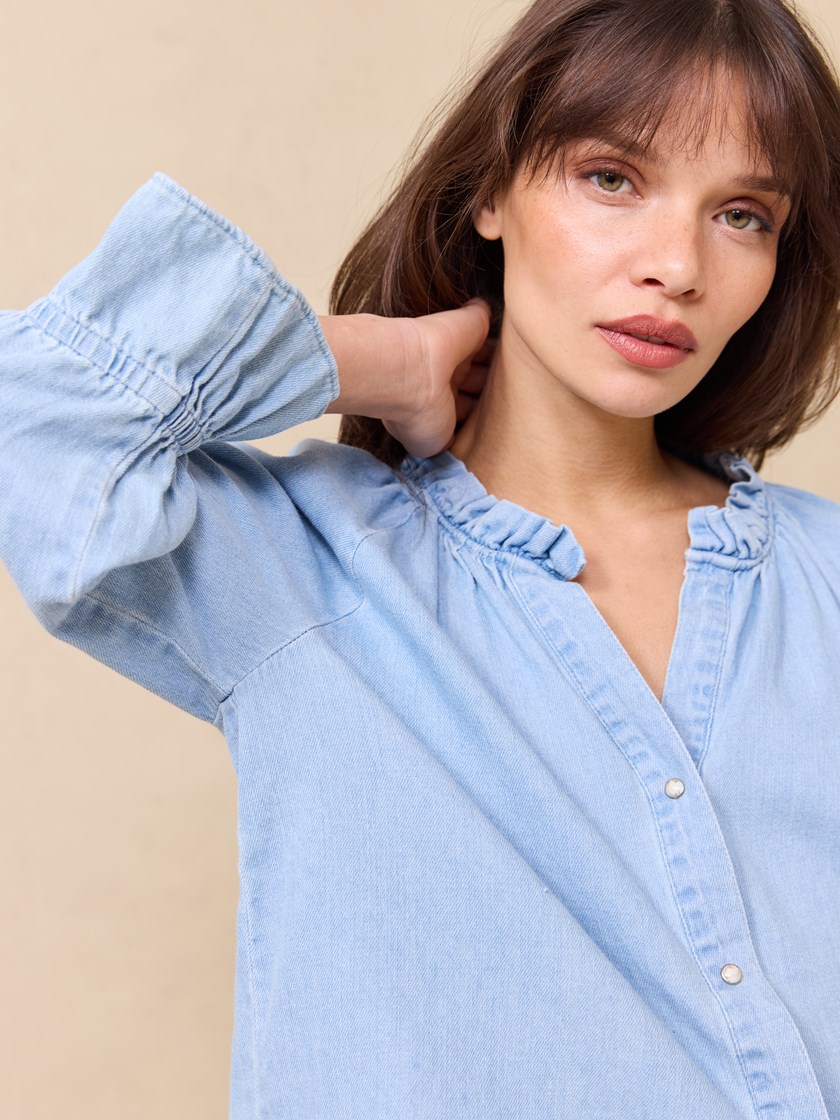 7511528 ECC 7511528_ECC_Jean Paul_Smilla Denim Bluse_H25 (6)_Smilla denimbluse ECC.jpg_